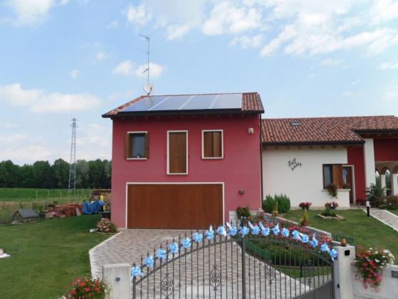 Impianto fotovoltaico installato nel comune di Mansuè (TV)