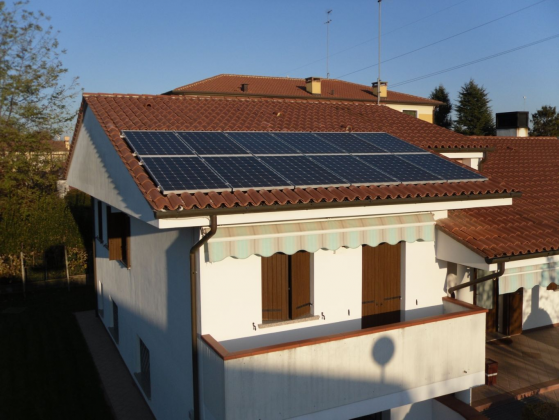 Impianto fotovoltaico installato nel comune di Maserada (TV)